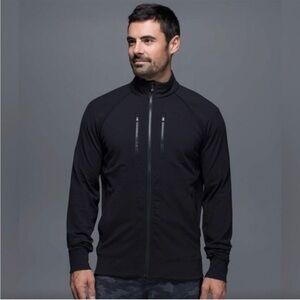 Lululemon Men’s Black Activewear Leon Shift Jacket - XL